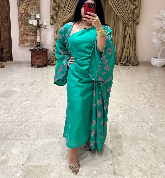 Suit women