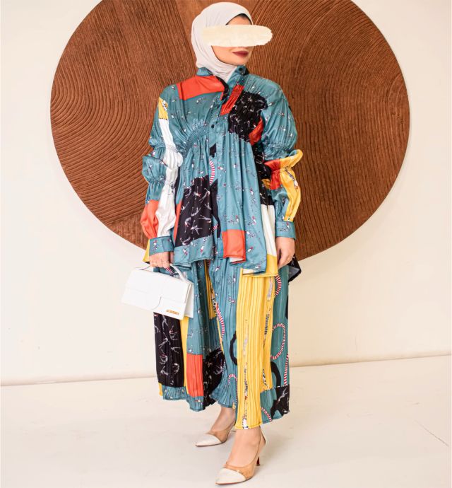 Suit women