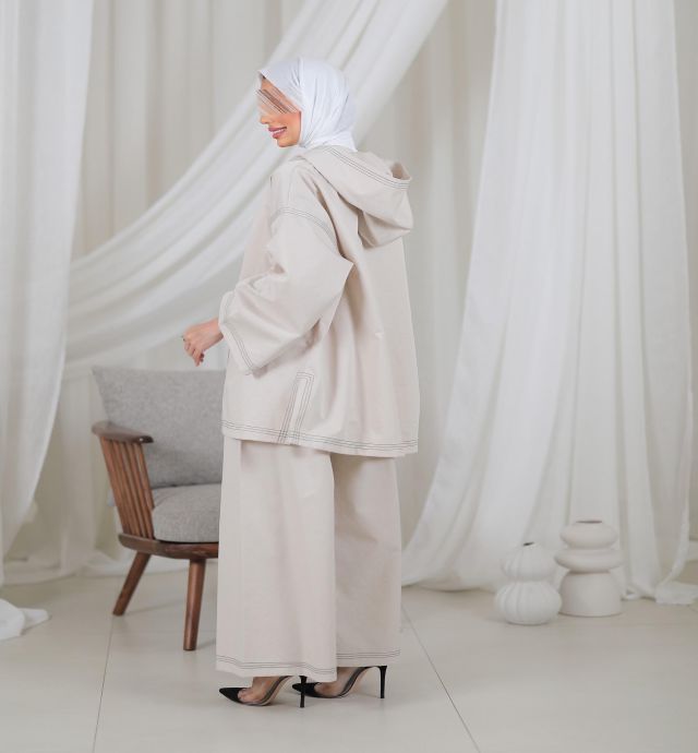 Suit women