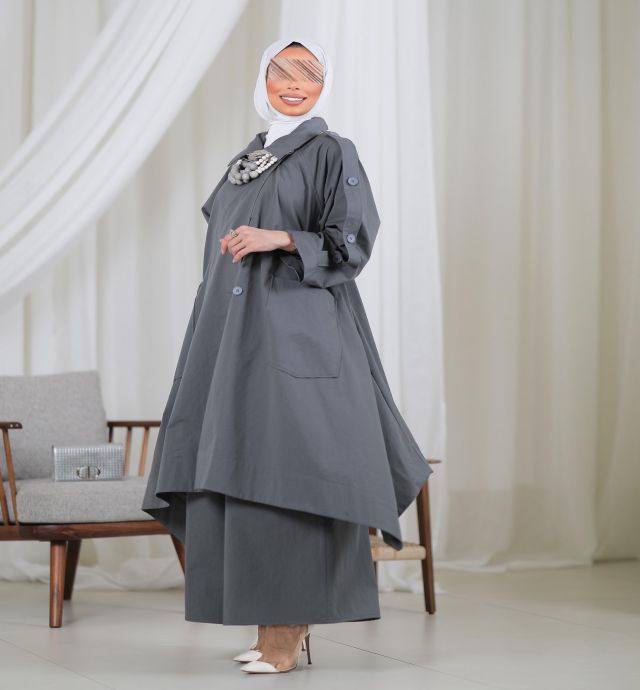 Suit women