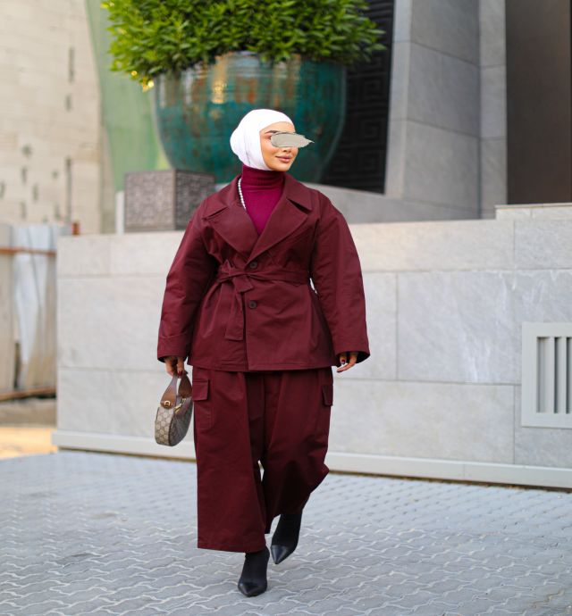 Suit women
