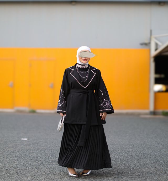 Suit women
