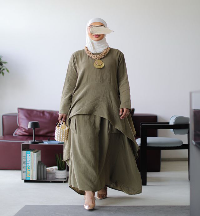 Suit women