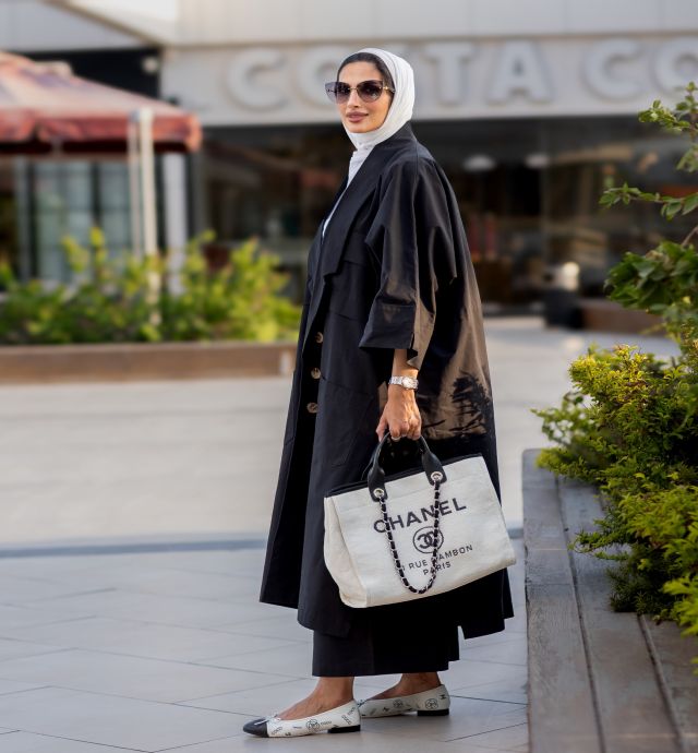Suit women
