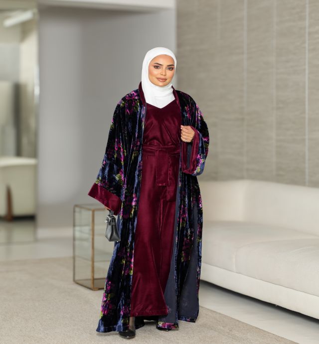 بدله نسائية