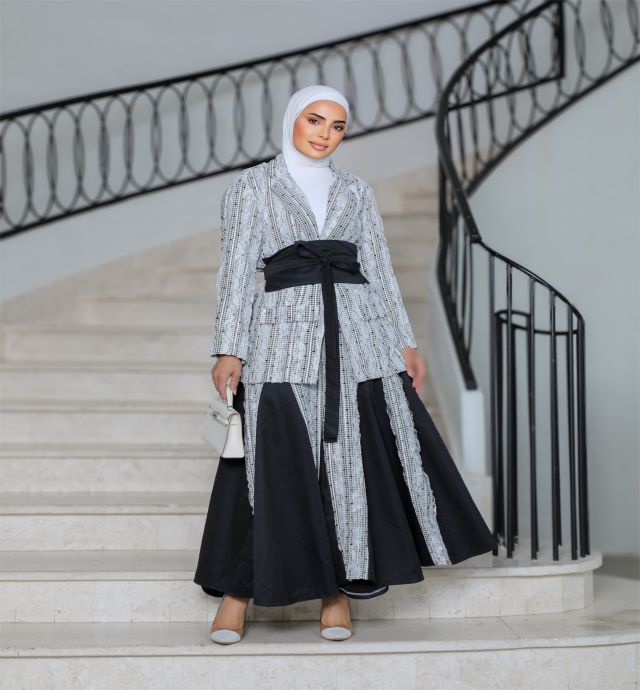 Suit women
